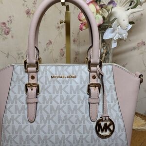 Michael Kors Medium Ciara Signature Vanilla/Light Pink Satchel/Crossbody Bag